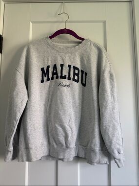 Old Navy Gray Crewneck Sweatshirt with Navy 'Malibu' Graphic